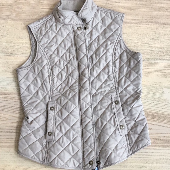 Van Heusen vest - Picture 4 of 8